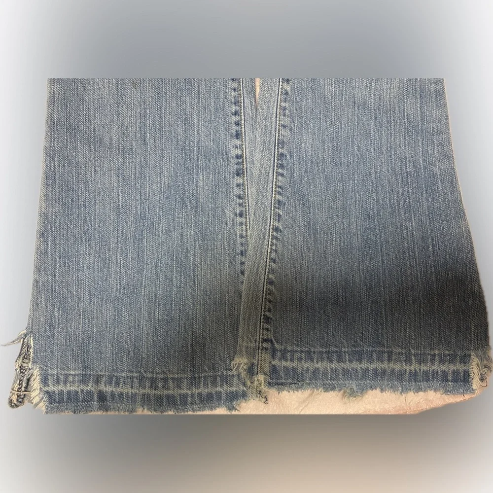 ABERCROMBIE & FITCH | Light Blue Distressed Flare Jeans | 0 | VINTAGE - Picture 8 of 10